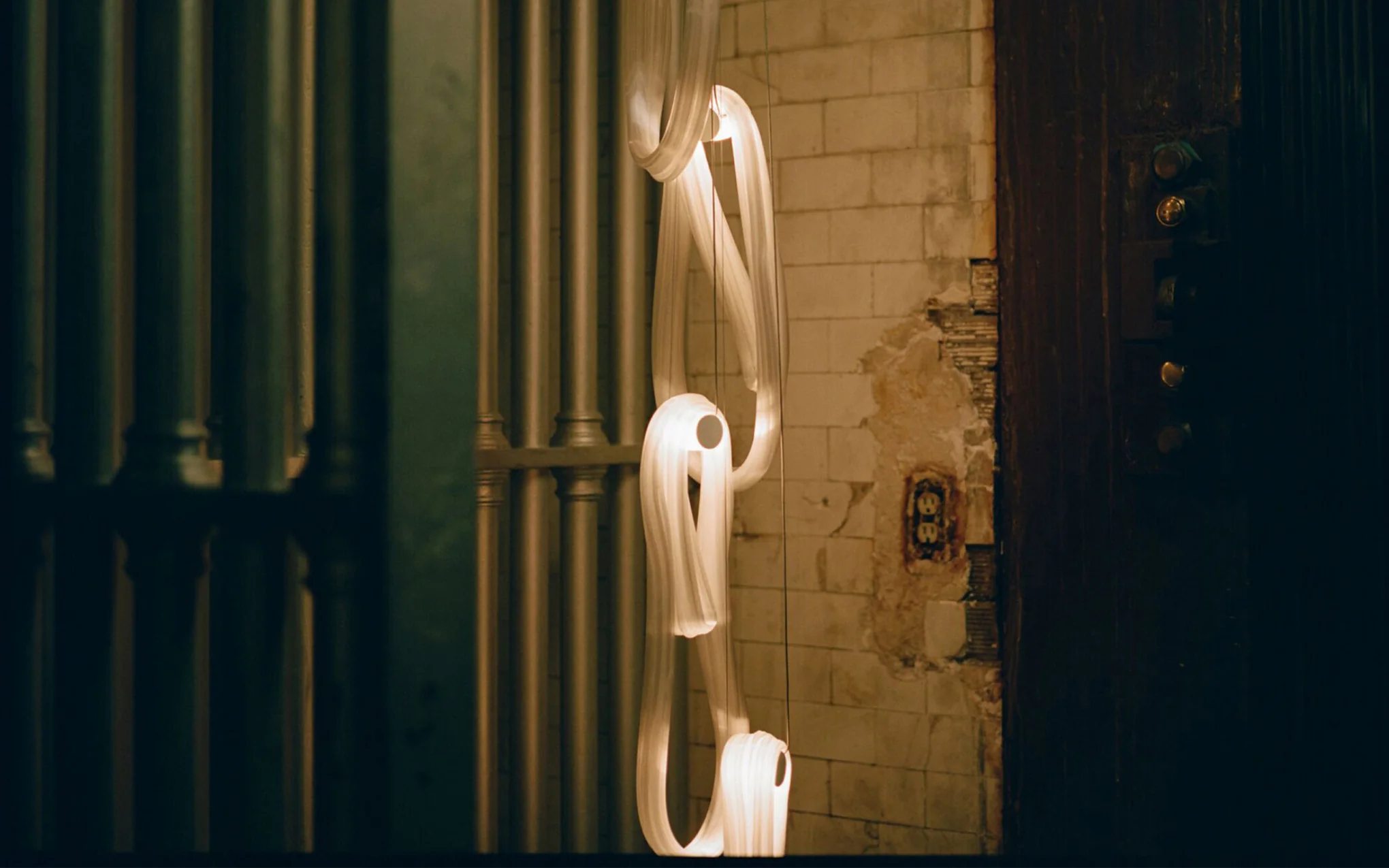 87 Cluster Column chandelier - Image 27