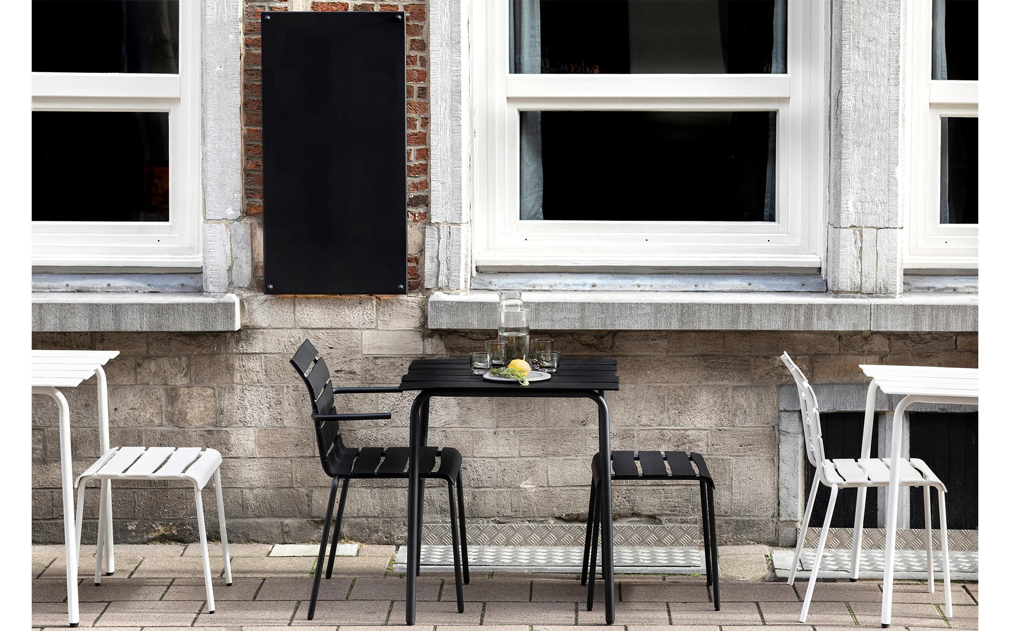 Aligned dining armchair - Image 11
