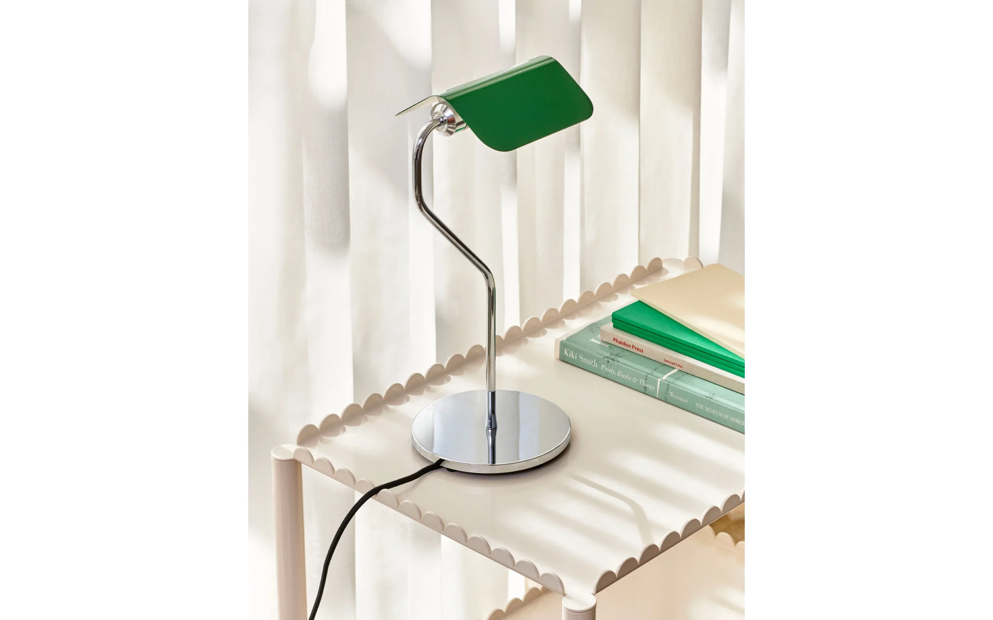Apex table lamp - Image 11
