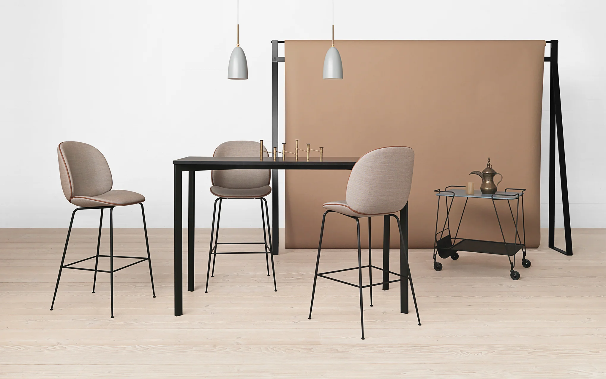 Beetle bar chair - upholstered - Image 9