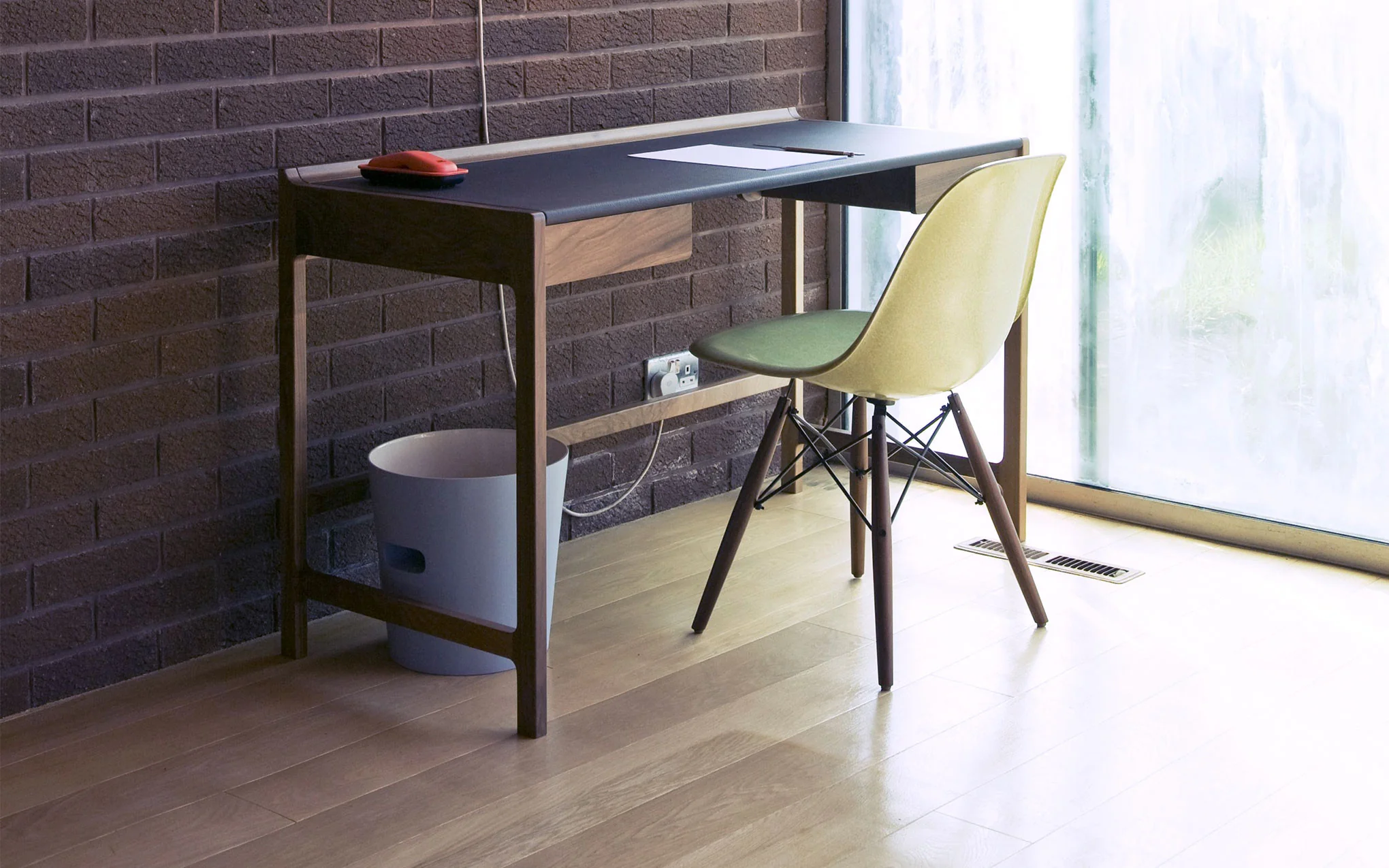 Cedric desk - Image 4