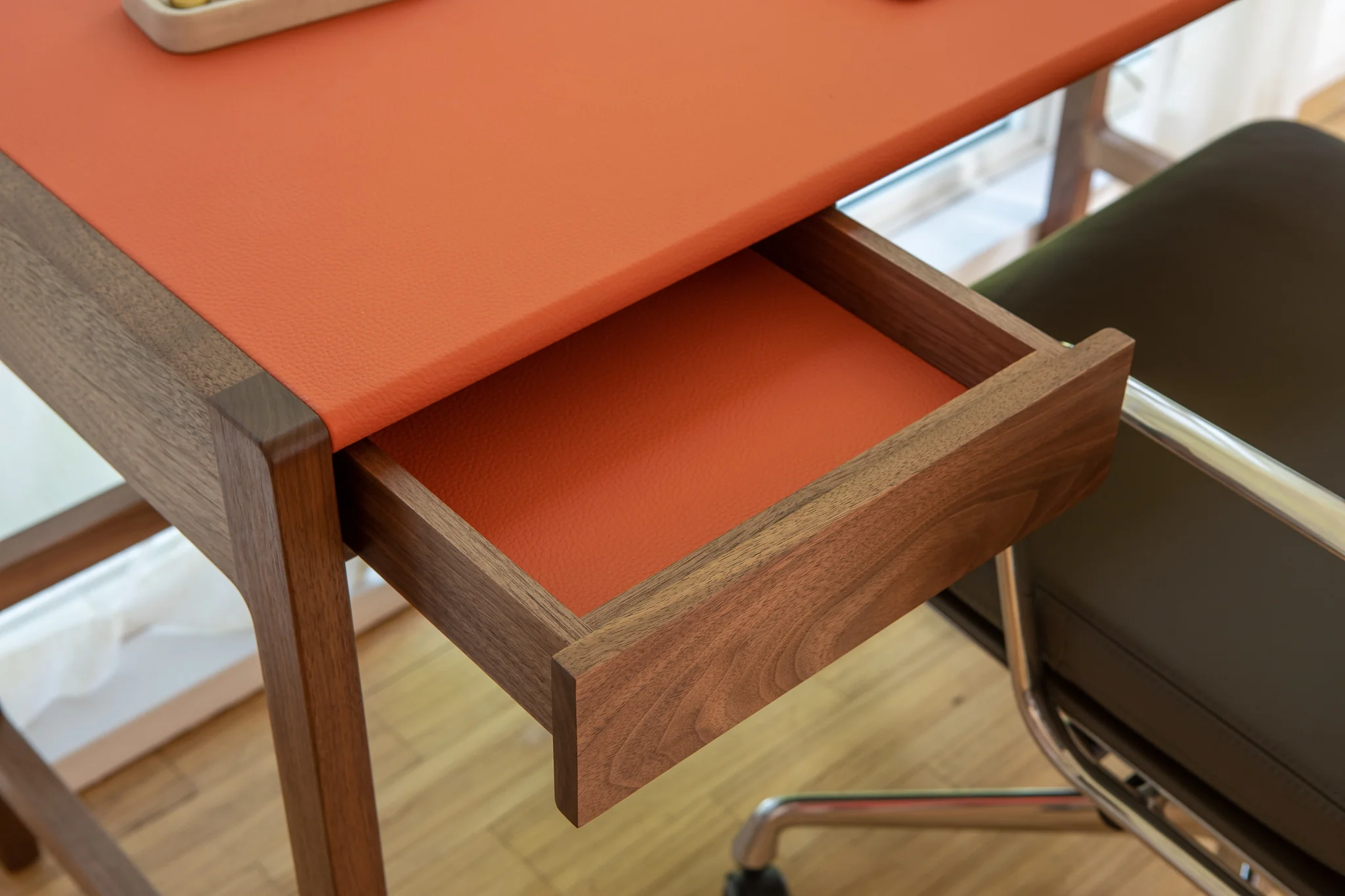 Cedric desk - Image 8