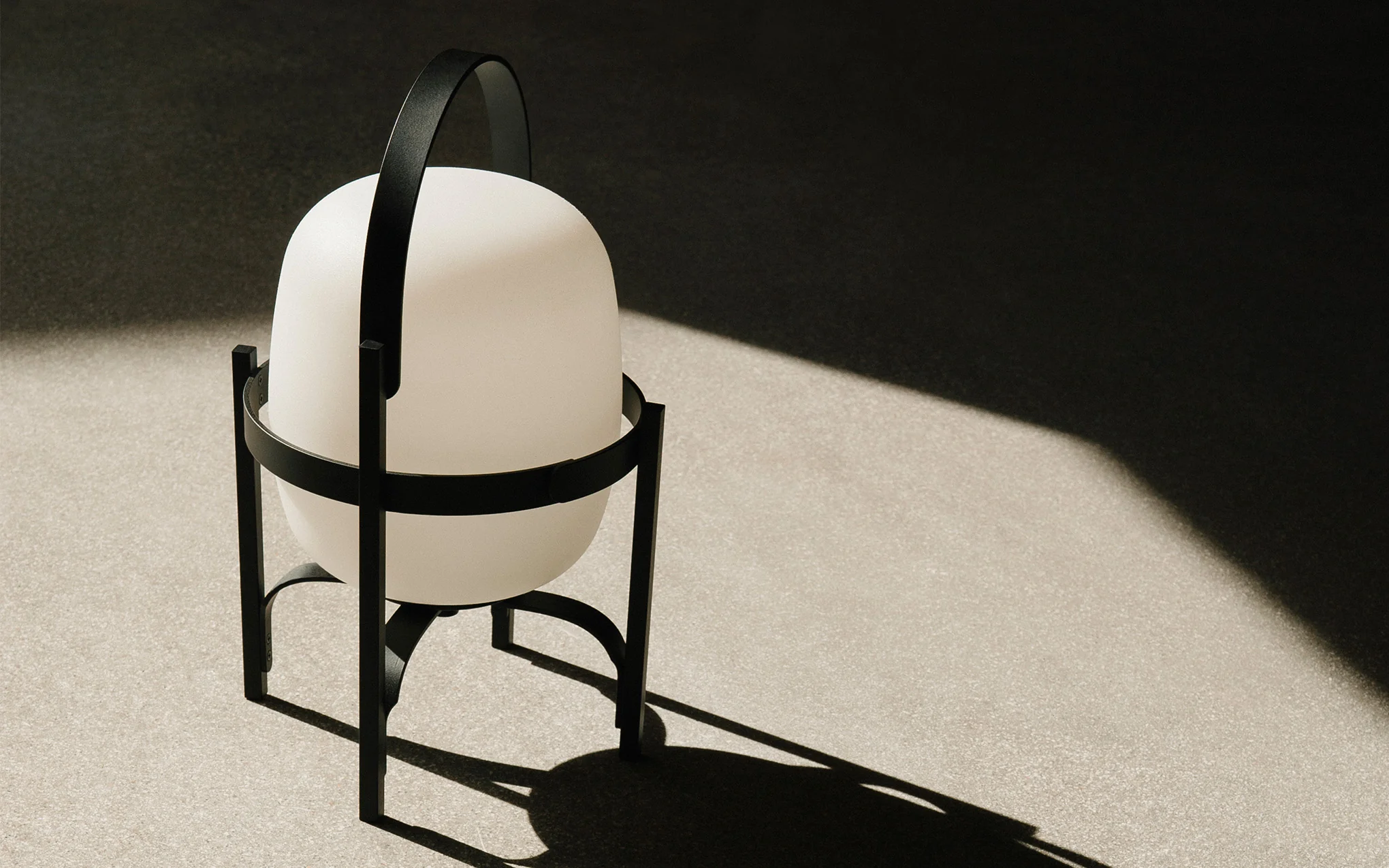 Cestita Alubat table light - Image 15