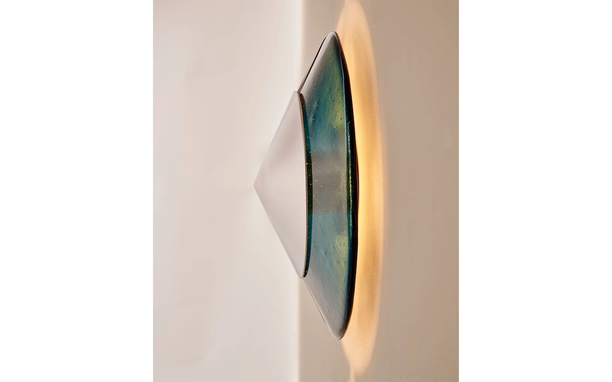 Crown flush mount - Image 5