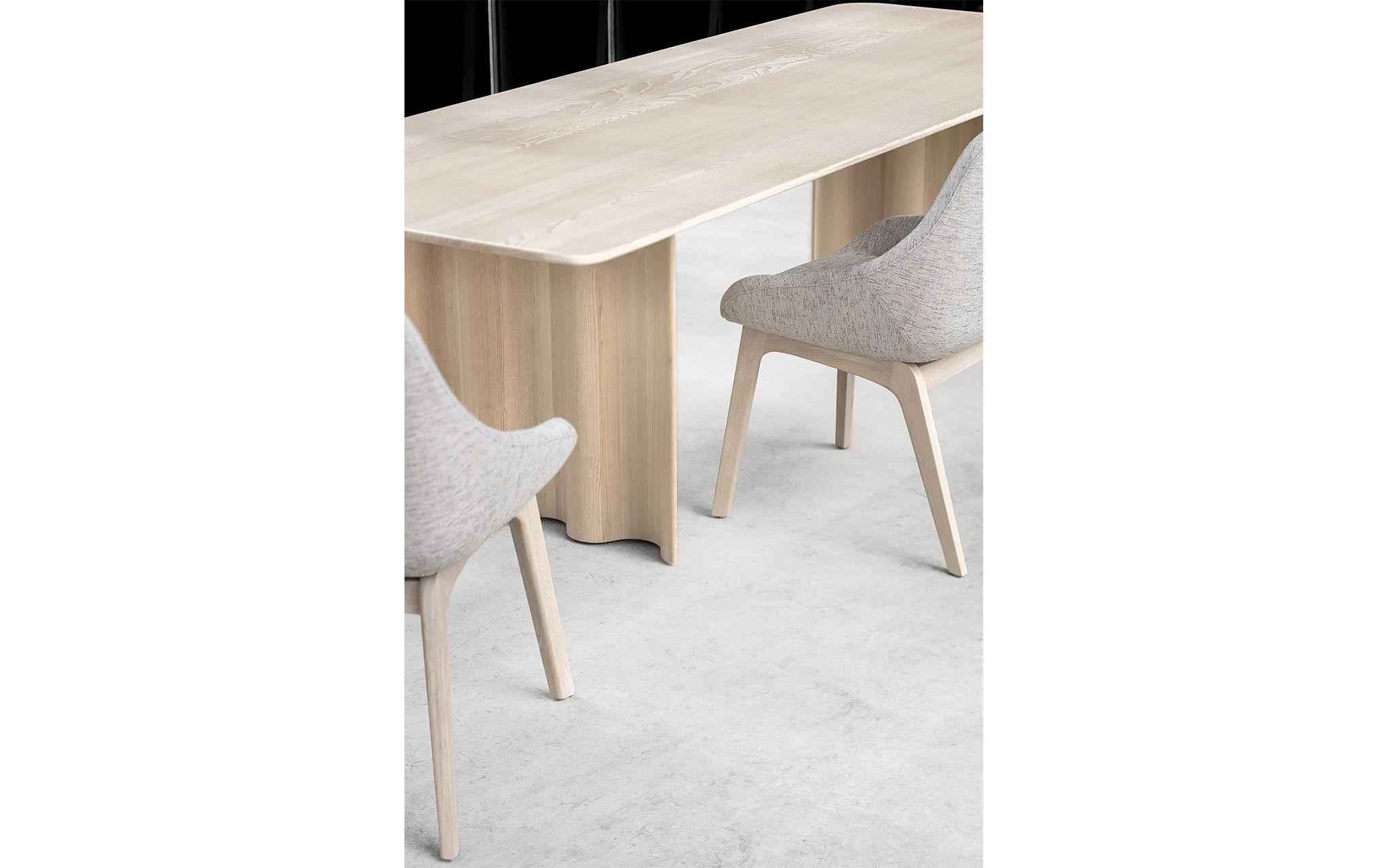 Curtain table - Image 5