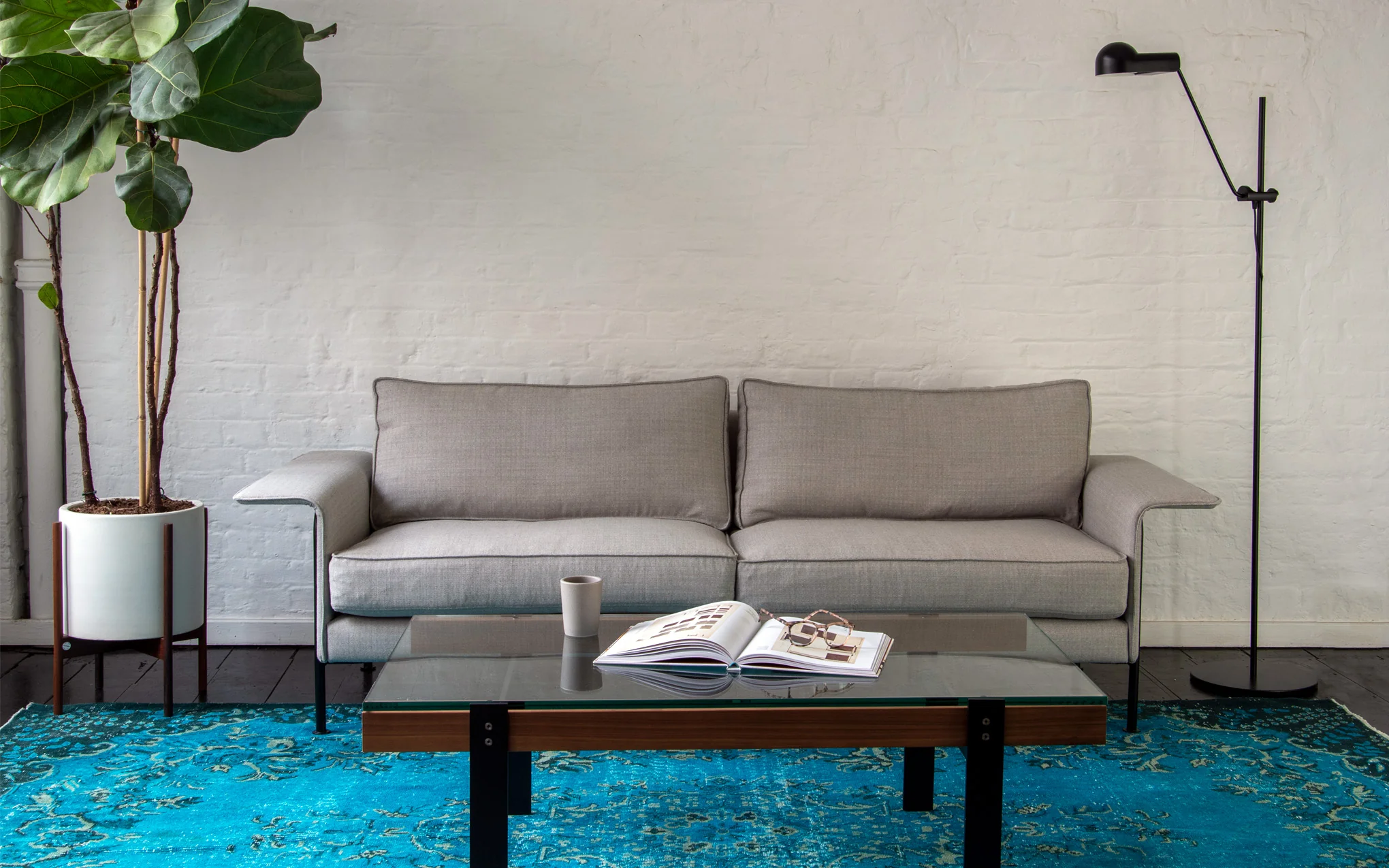 Dover three seat sofa - Image 6