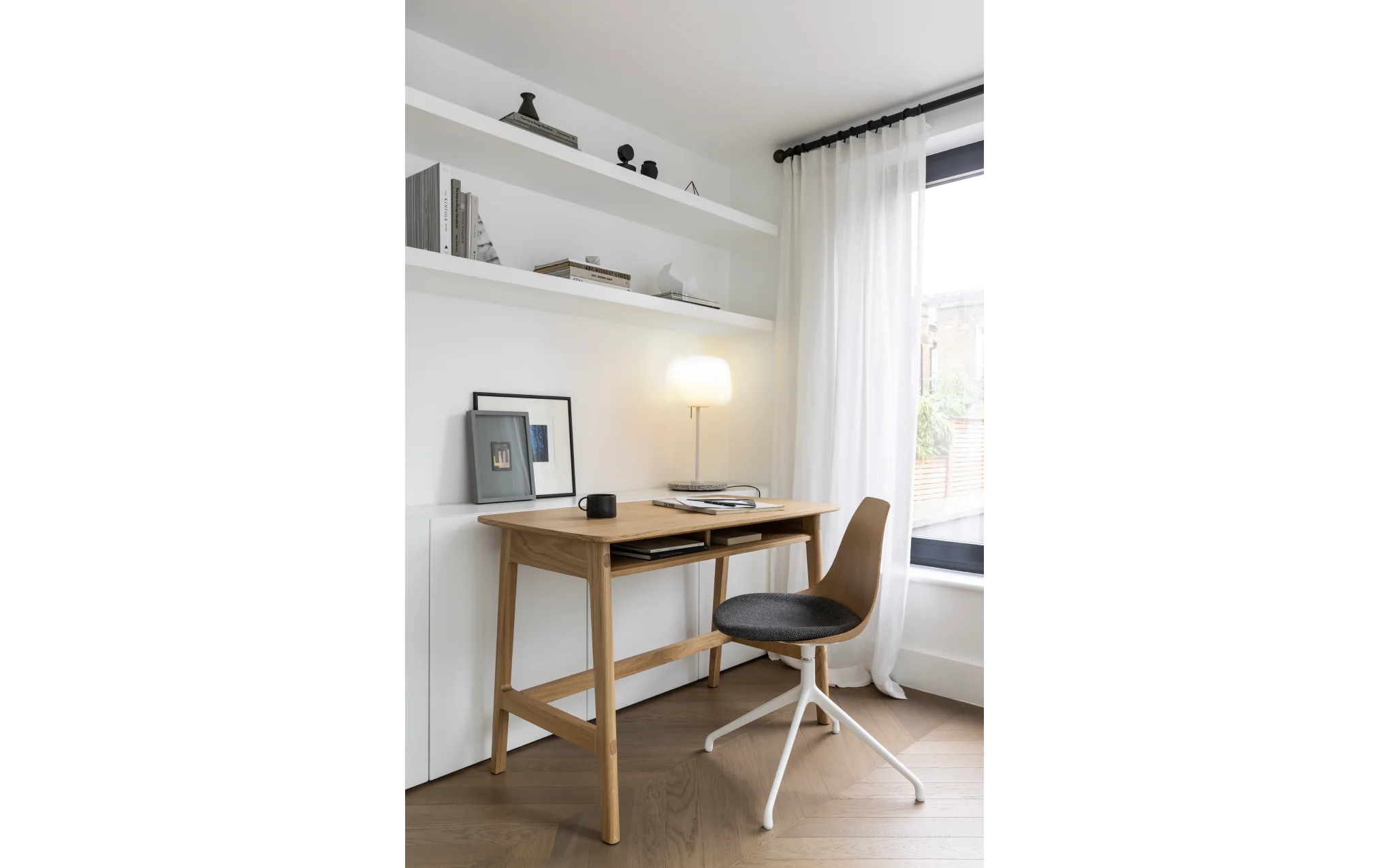 Dulwich desk - Image 9