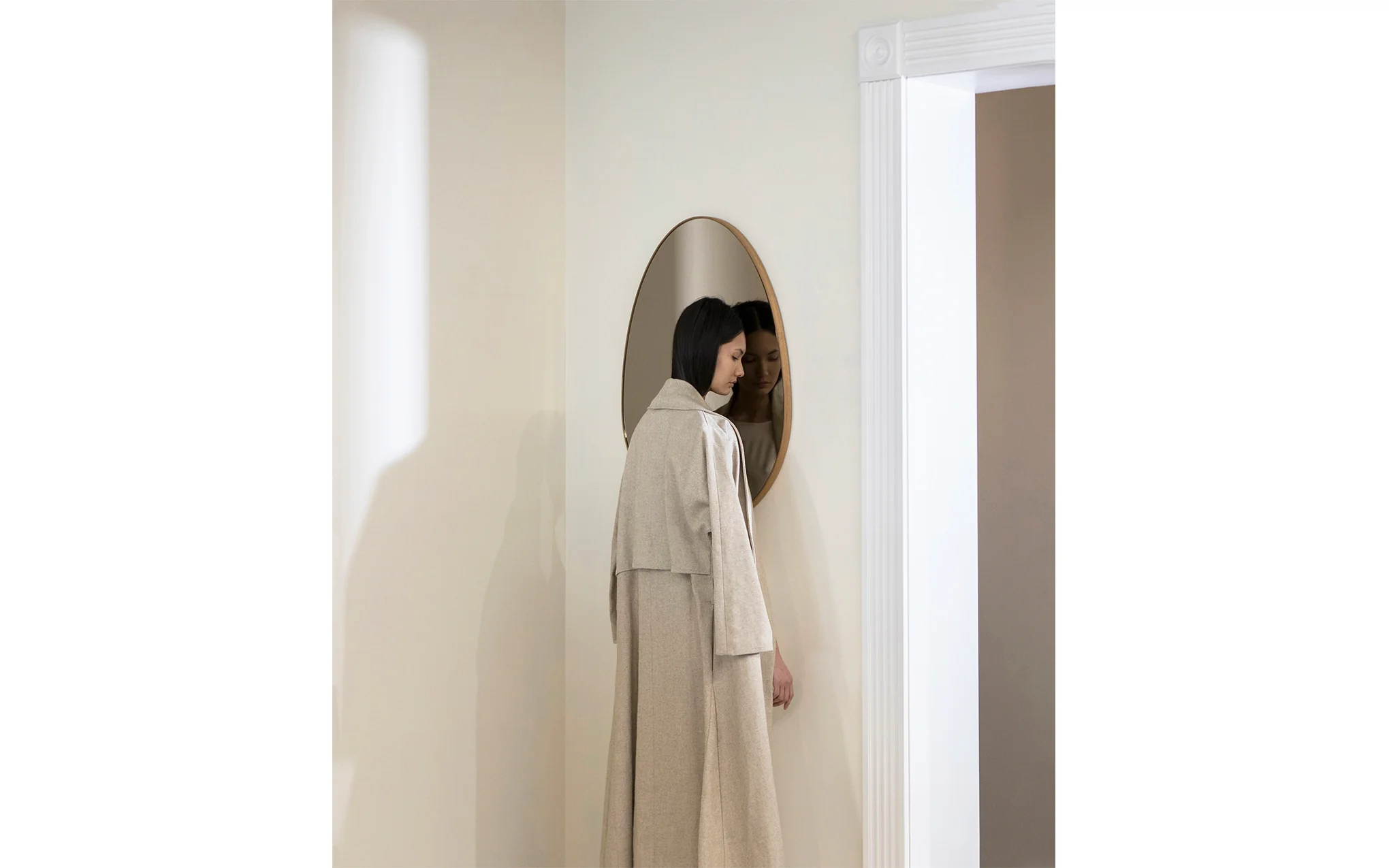 Egg mirror - Image 13