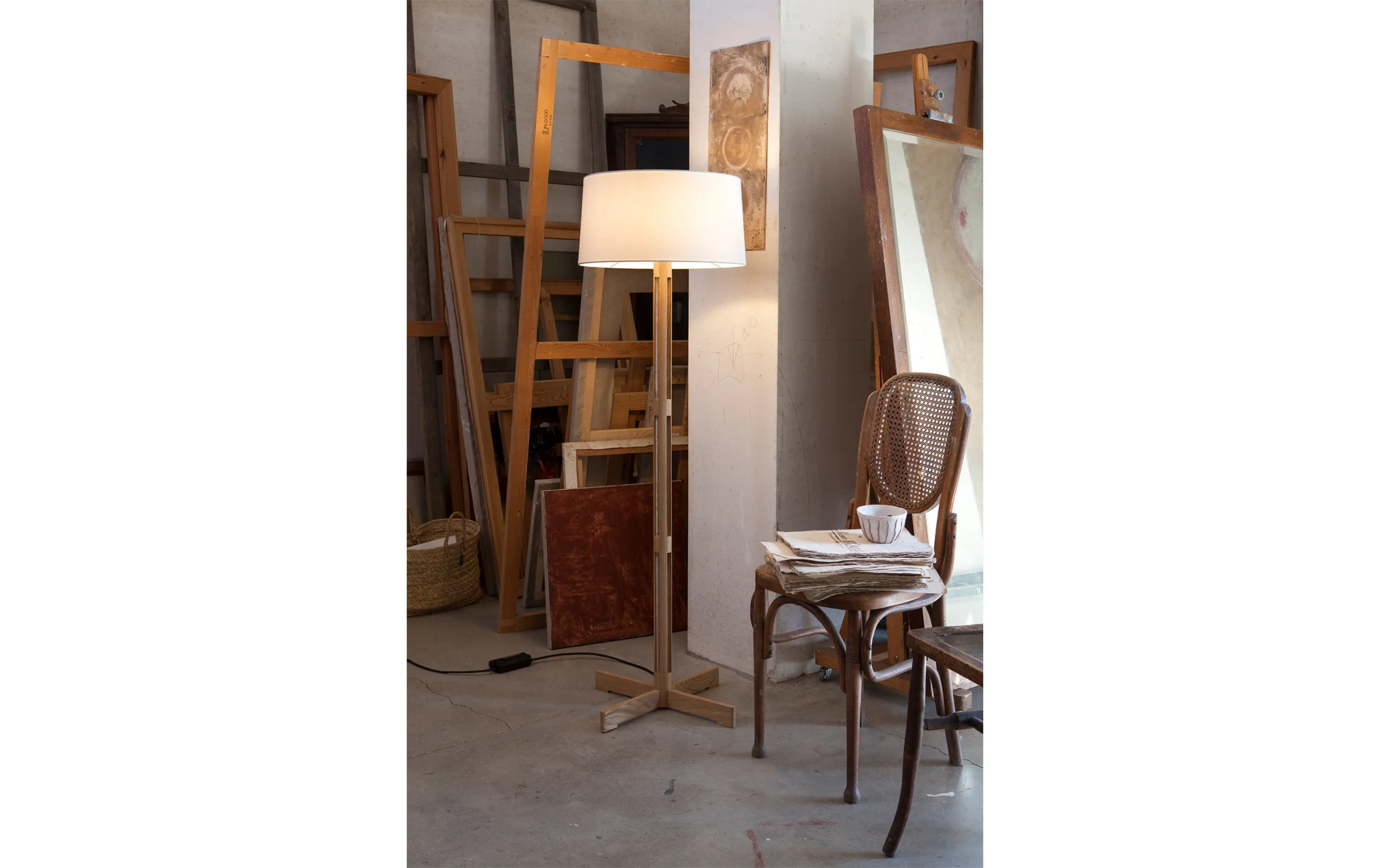 FAD floor light - Image 5