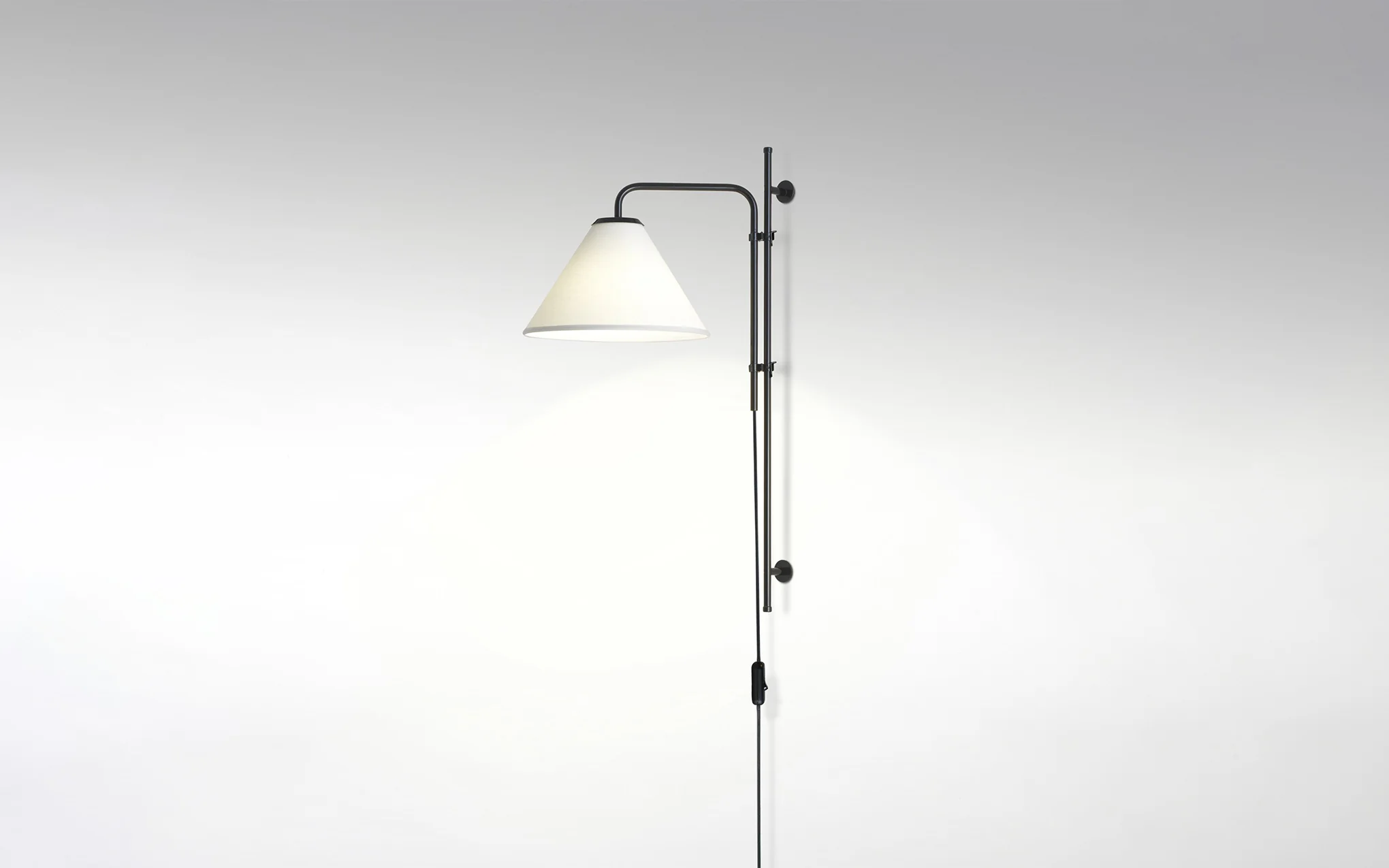 Funiculí wall lamp - fabric shade - Image 4