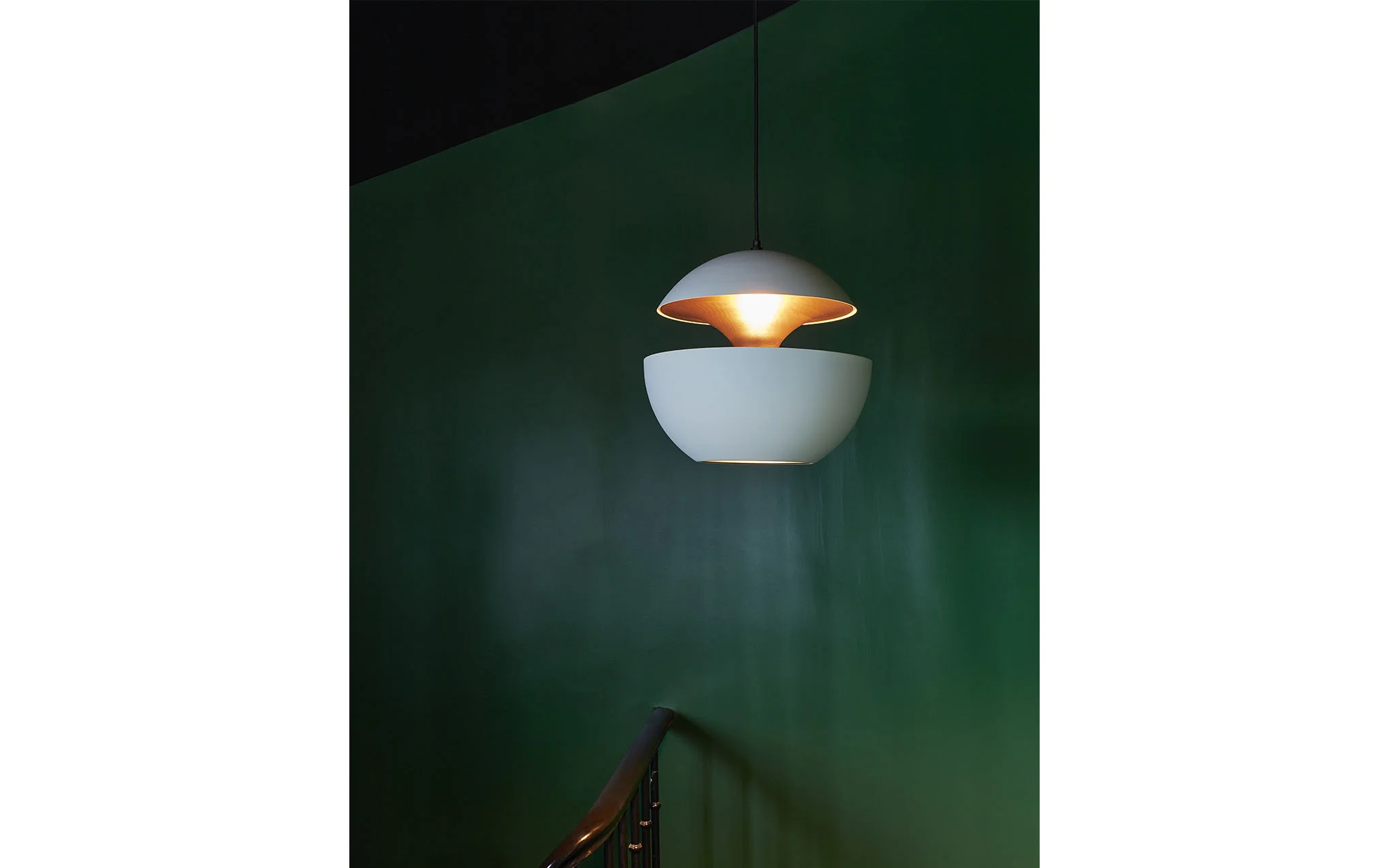 Here comes the sun pendant light - black - Image 3