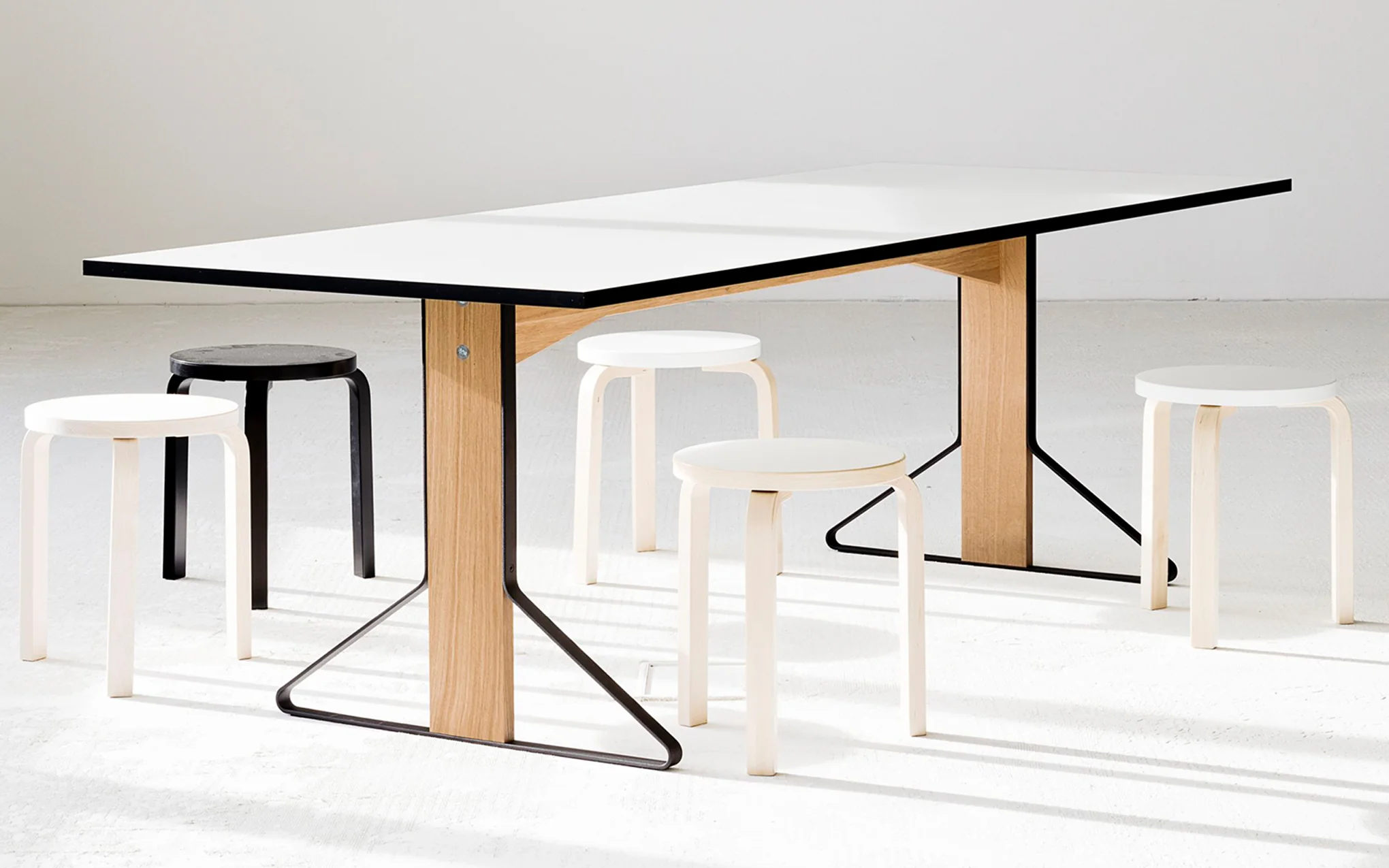 Kaari table - rectangular - Image 8