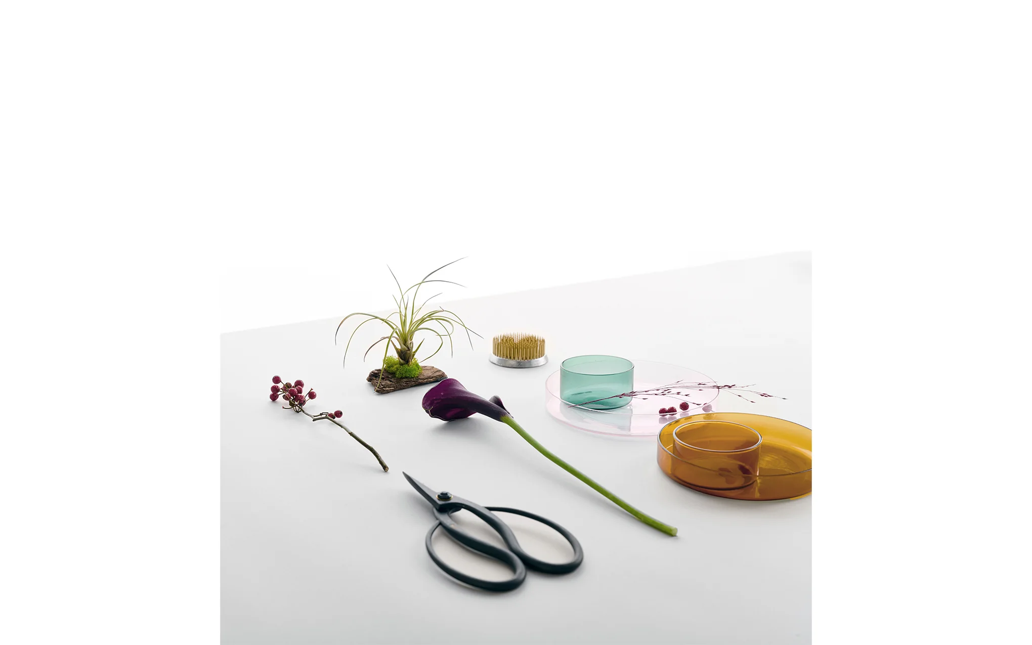 Kenzan tray set – brass, petrol green & amber - Image 12