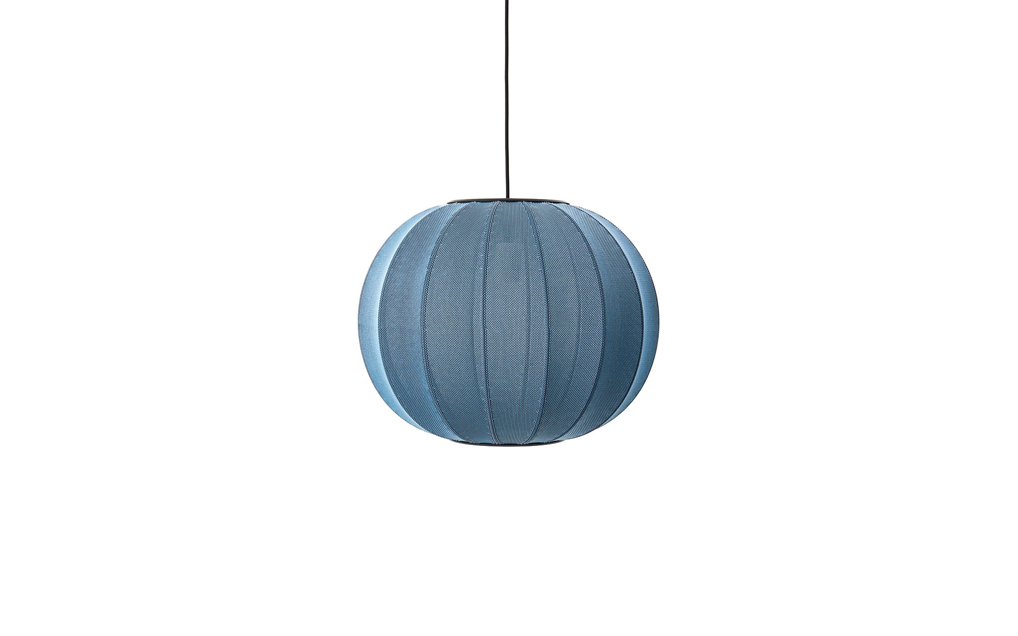 Knit-Wit round pendant - Image 5