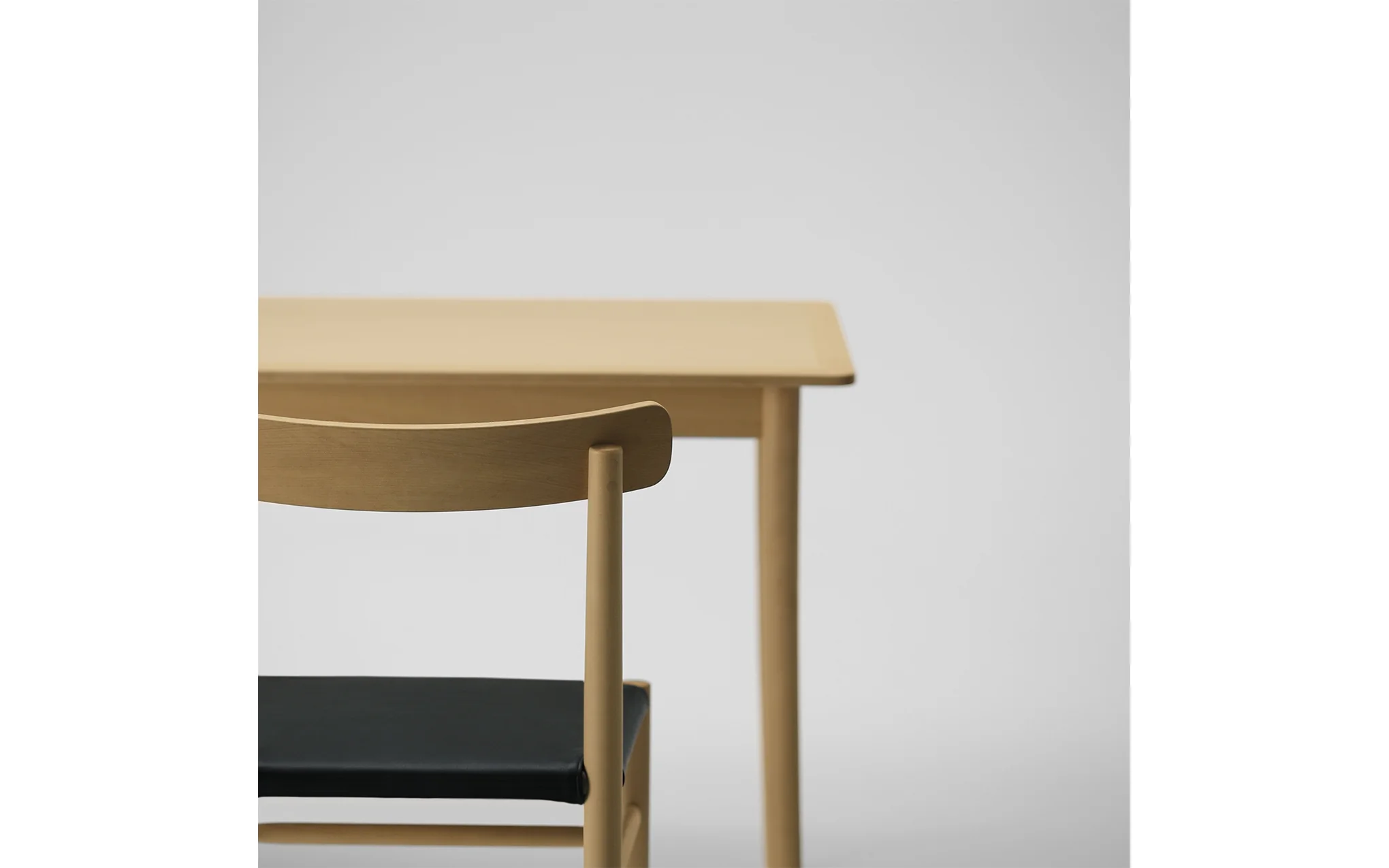 Lightwood dining table - Image 11