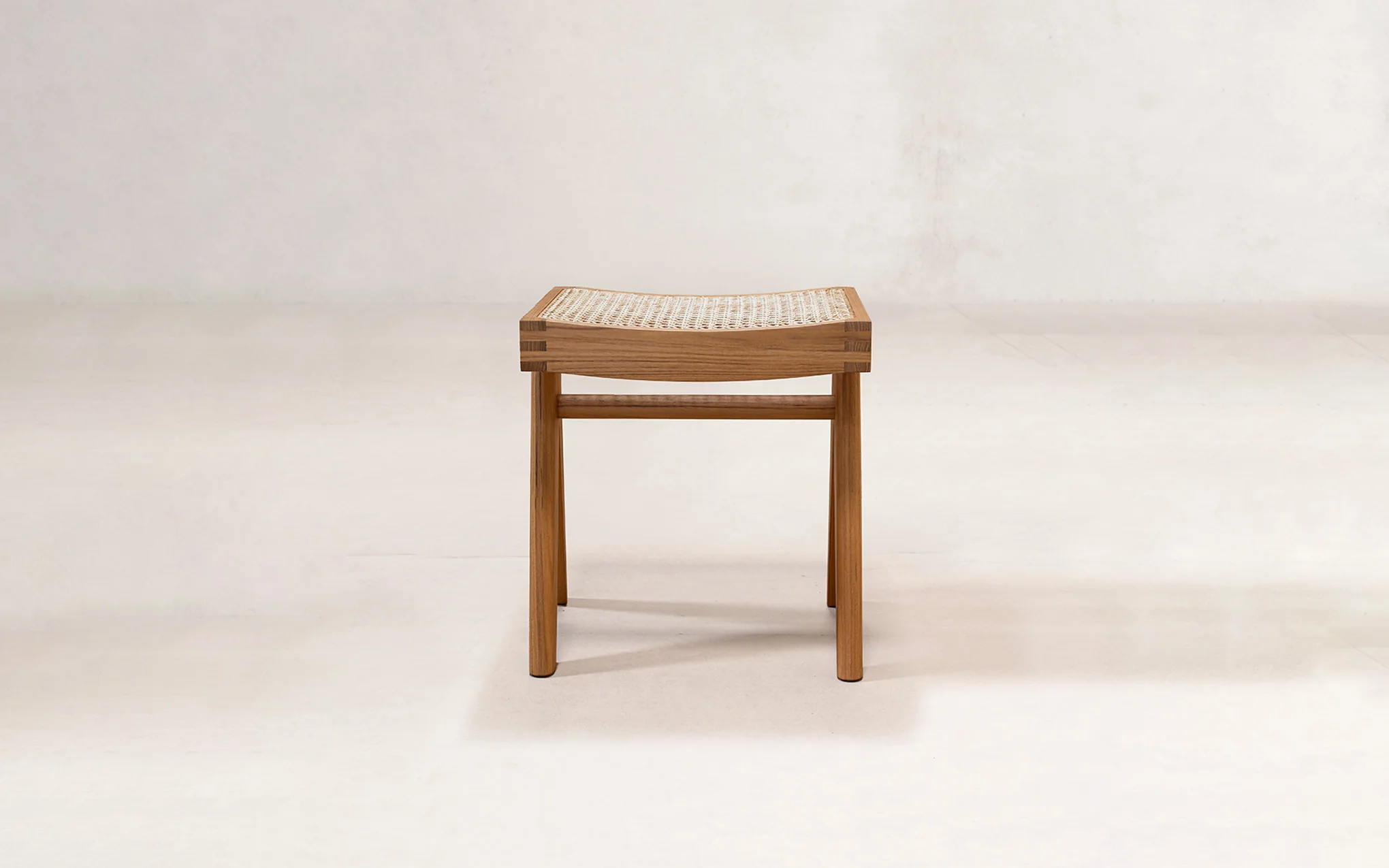 Low cane stool - Image 2