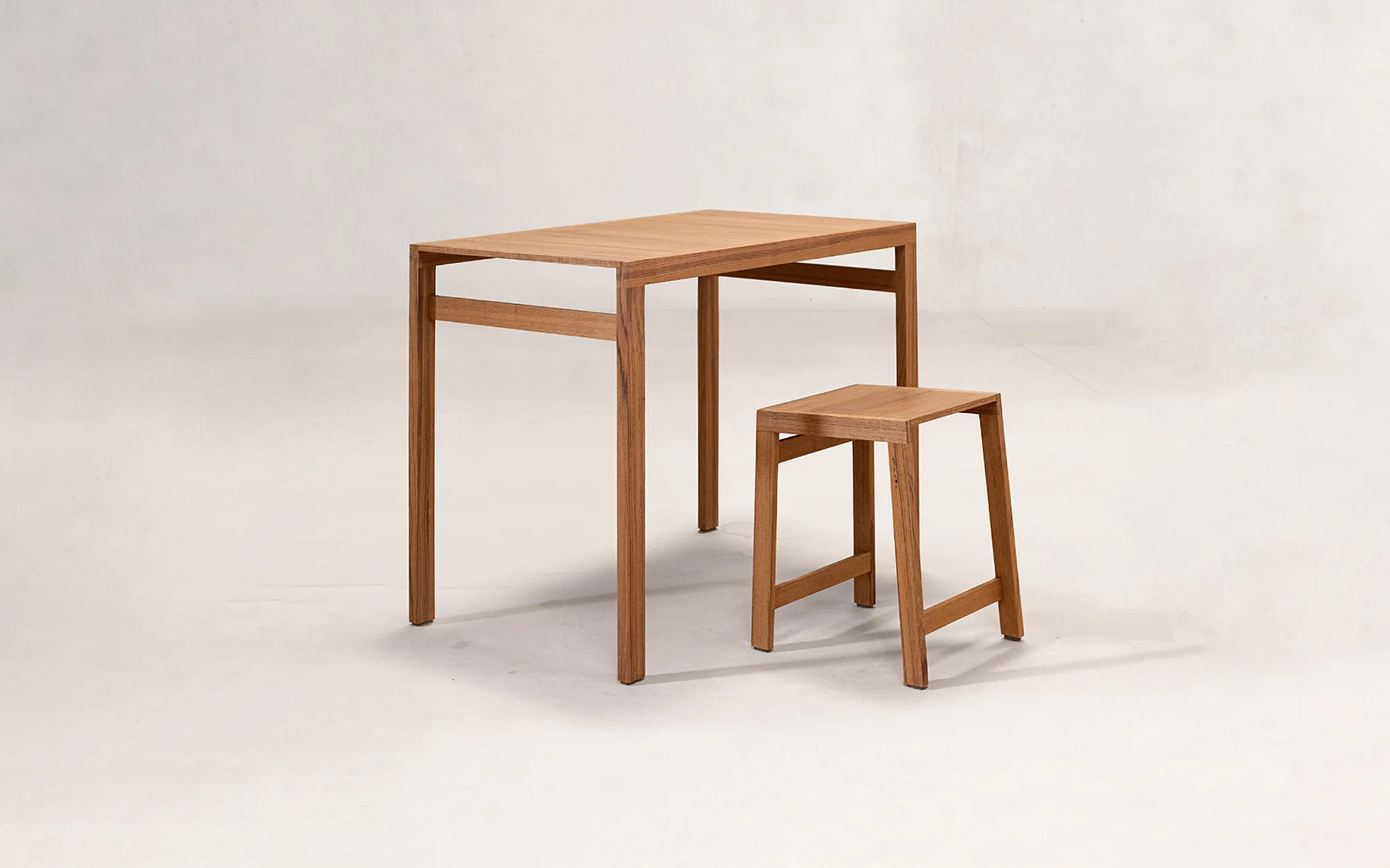 Nandi study table