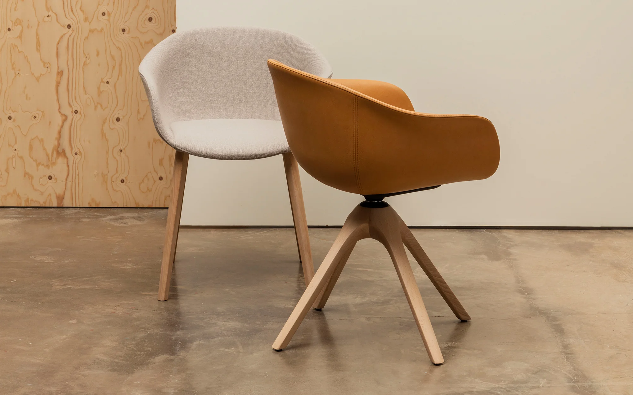 Next armchair - 4-star wood base - Image 4