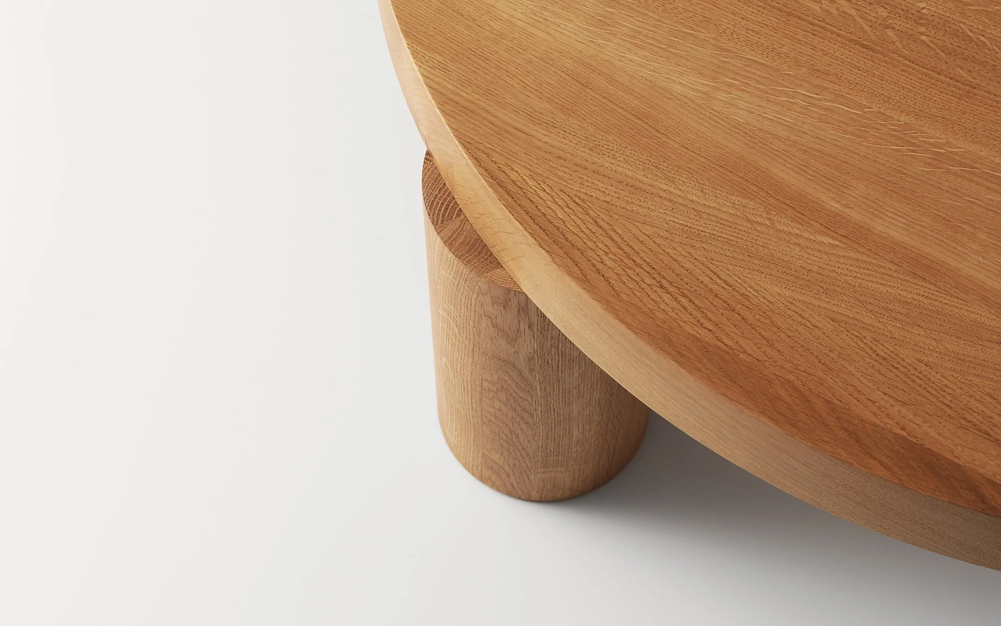 Offset coffee table - Image 5