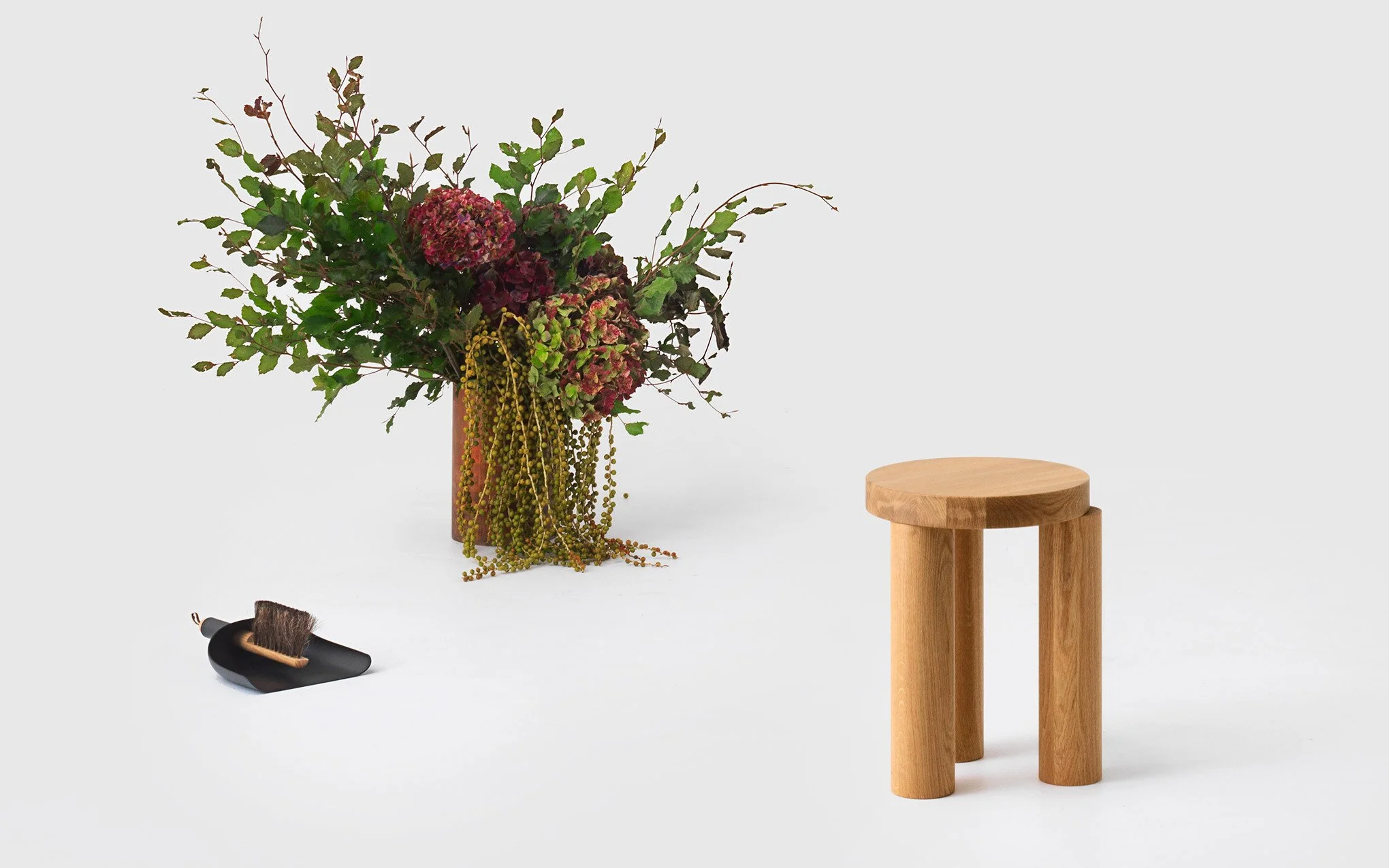 Offset stool