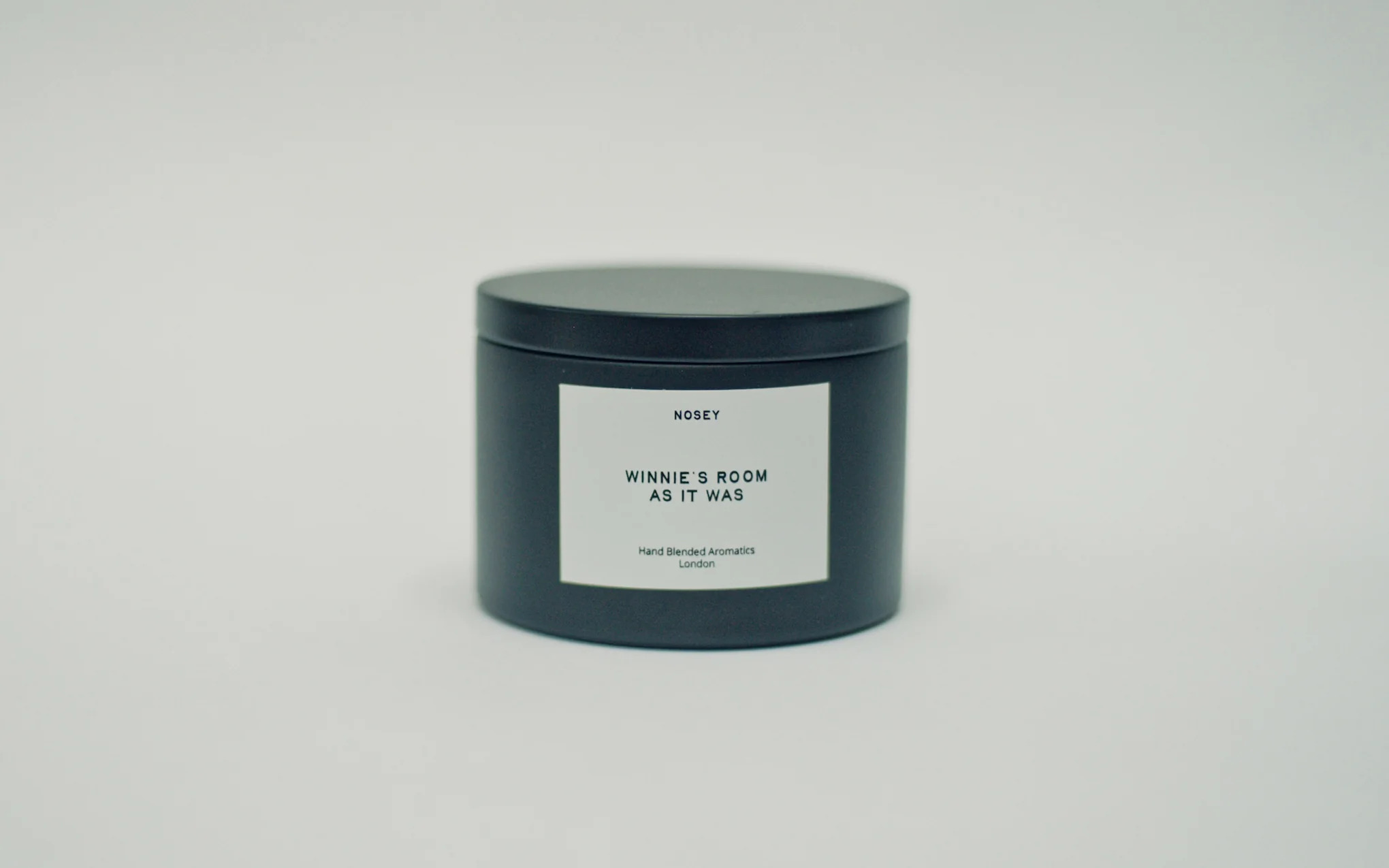 Scented tin candle - Winnie's Room