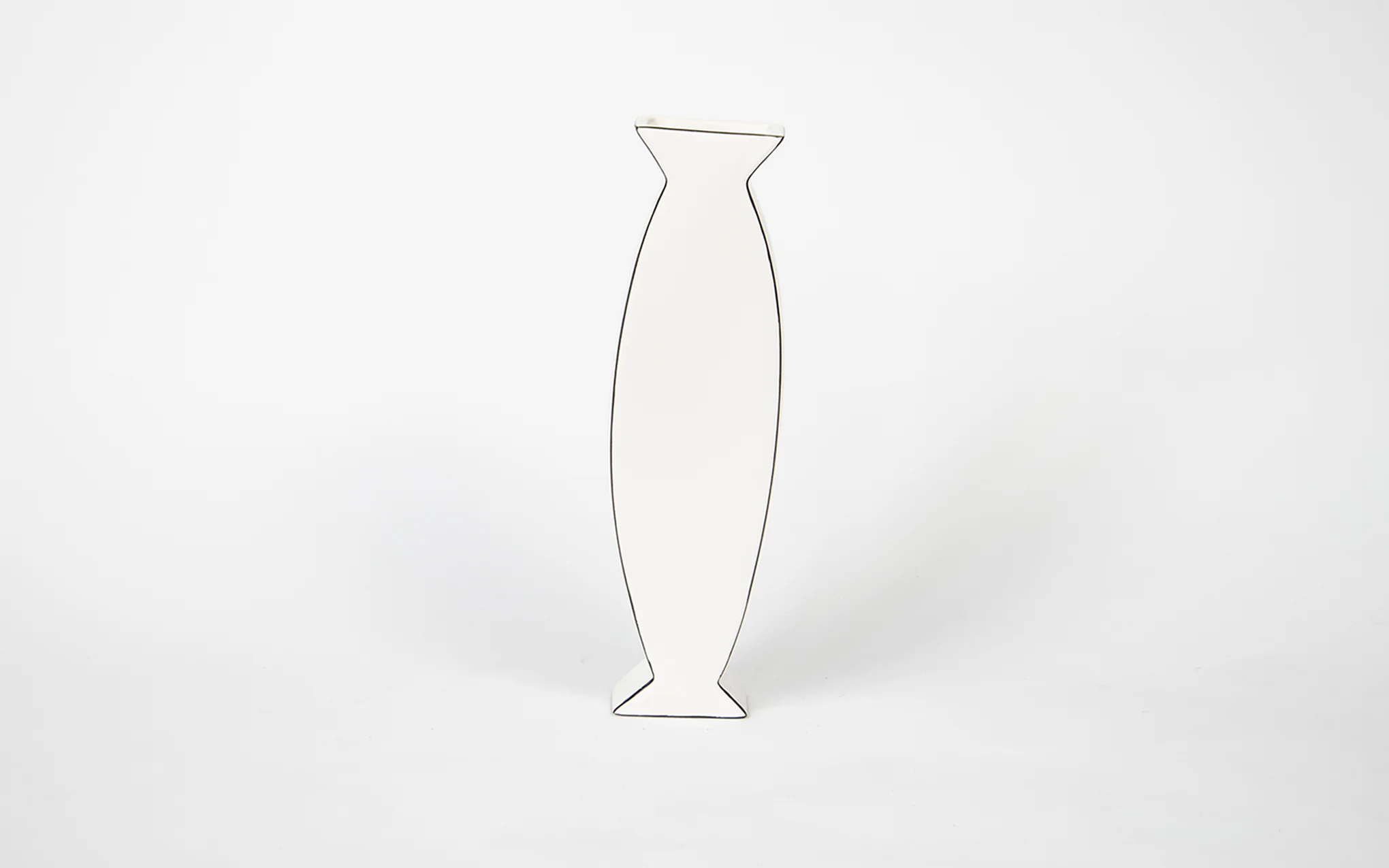 Silhouette vase No. 4