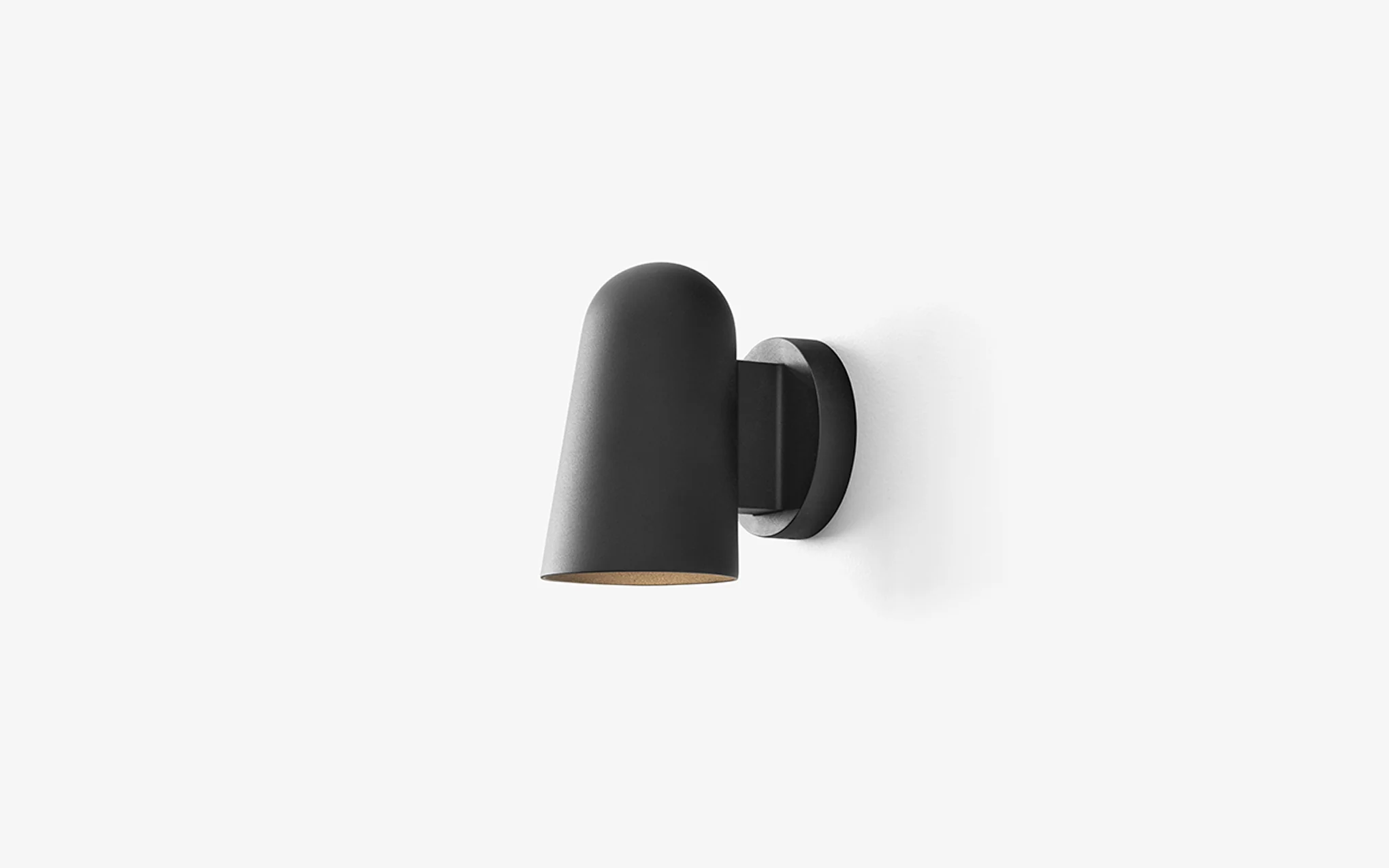 Solid SC104 wall lamp