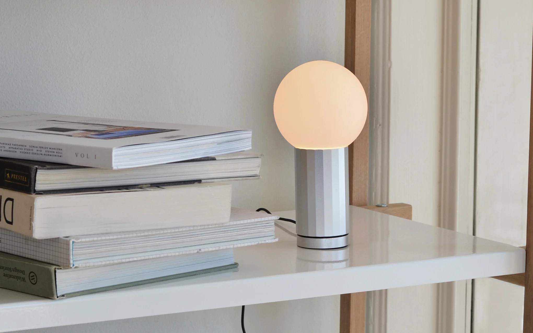 Turn On table light - Image 6