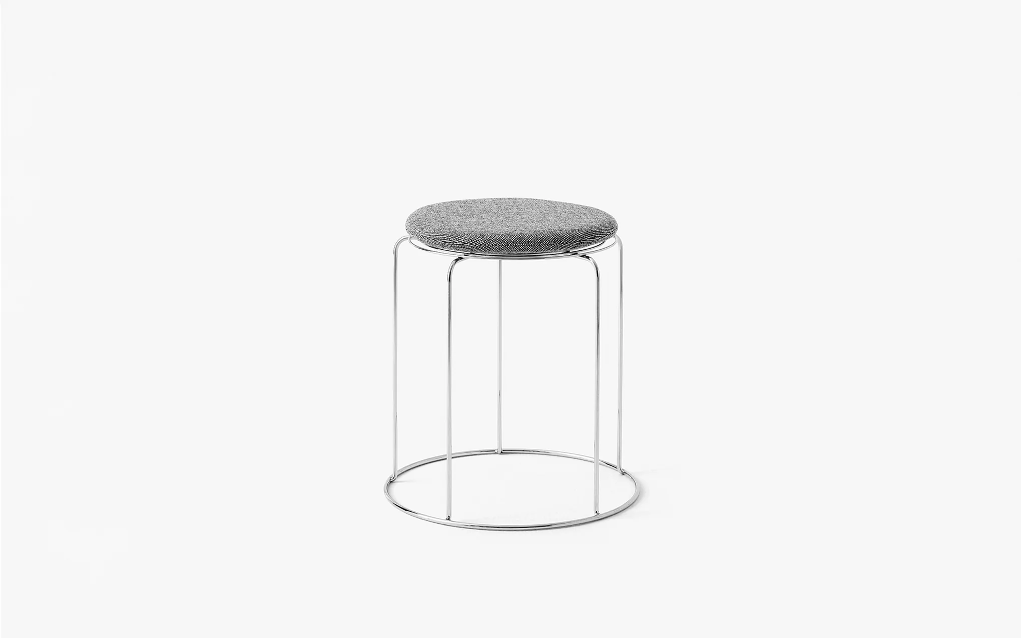 Wire stool - Image 11